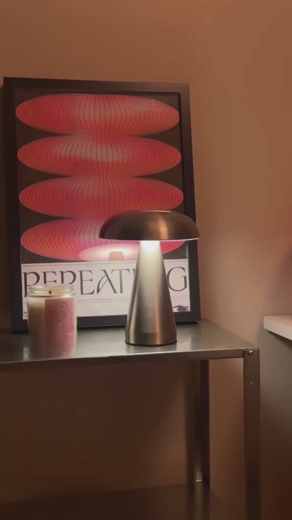 Mivono harjattu teräslamppu